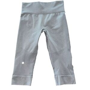 Lululemon Ebb In The Flow Street Ebb Flow Seamless Compression Crop Pants 6